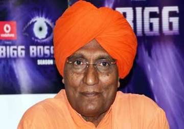 swami agnivesh wants to apologise to anna