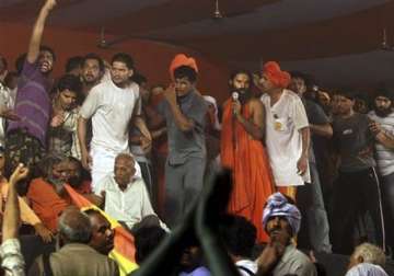swami ramdev says he would have been killed had he not fled from ramlila maidan