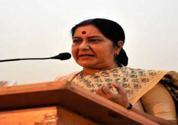 swaraj urges voters to get rid of dark years of cong misrule