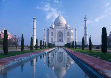 taj mahal among world s 27 must see destinations by cnn