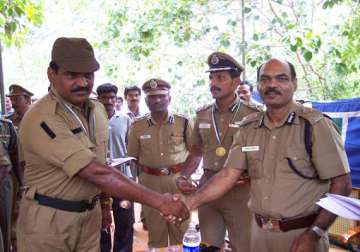 tamil nadu cops get rewards for catching terrorists