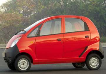 tata nano car drives into guinness world records