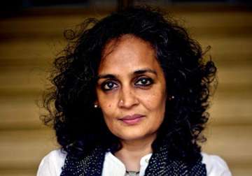 team anna advocating un gandhian law says arundhati roy
