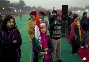 team anna protest in delhi fizzles out