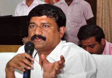telangana fallout ap cong minister quits over bifurcation issue