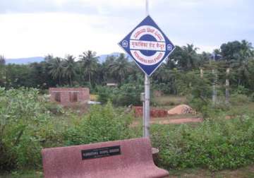 temporary stopage for trains at mookambika road byndur