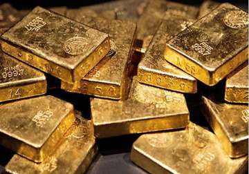 ten afghan nationals held for smuggling gold worth rs 10.6 crore