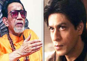 thackeray calls shah rukh self proclaimed nishan e pakistan