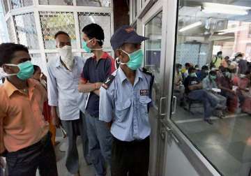 three die of swine flu in delhi 57 taken ill