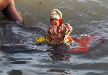 three drown during ganesh idol immersion in nashik