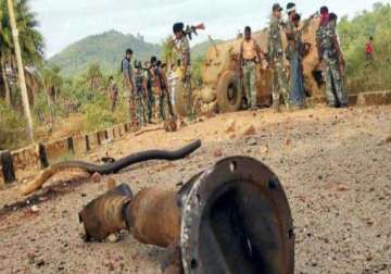 three police commandos killed in naxal attack