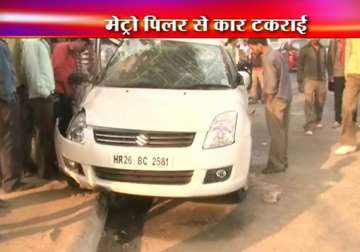 three dead as car smashes into metro pillar on mehrauli gurgaon road