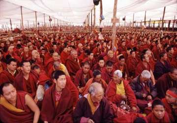 tibetans head to leh to participate in kalachakra