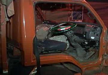 truck crushes boy to death in delhi