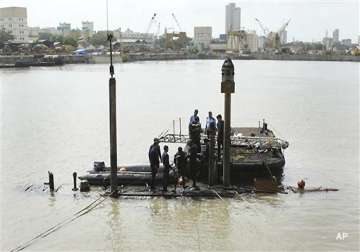 ins sindhurakshak five disfigured bodies of navy mariners found in sunk submarine