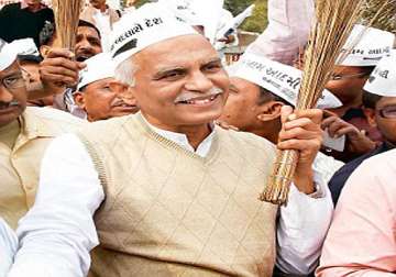 two former bjp leaders to contest on aap ticket in gujarat