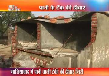 two killed in tank collapse in ghaziabad