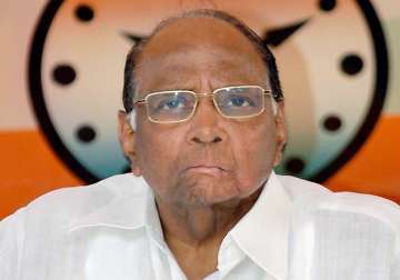 upa vulnerable after dmk pullout says pawar