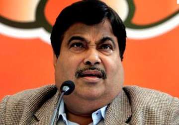 up polls bjp gives credit to gadkari for good show