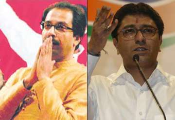 uddhav raj thackeray join mill workers protest
