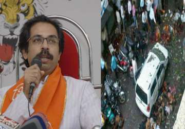 uddhav thackeray indirectly calls for check on entry of outsiders to mumbai