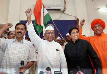 united team hazare rules out exit of bhushans from drafting panel