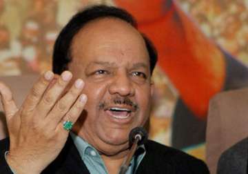 vardhan says no ebola case in india as nigerian national tests negative