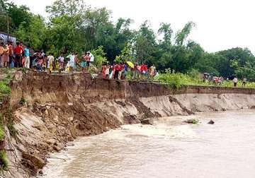 wb govt demands central fund to fight ganga padma erosion