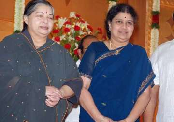 was sasikala giving slow poison to jayalalithaa tehelka report says so