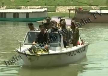 water taxis launched in jhelum river for srinagar tourists