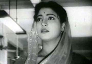 west bengal government names road after suchitra sen to erect memorial