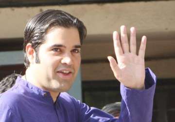 who are the 3 mps asks varun gandhi may file rti