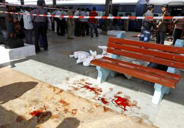 woman techie killed 14 injured in twin blasts in train in chennai