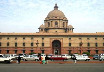 woman cop shifted from rashtrapati bhavan protests