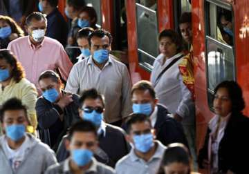 woman succumbs to swine flu in nashik