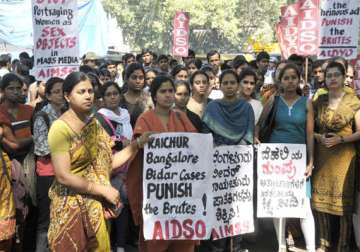 women take to self defence following delhi gang rape