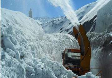 work on rs 5 500 cr zojila tunnel in j k to begin by 2013