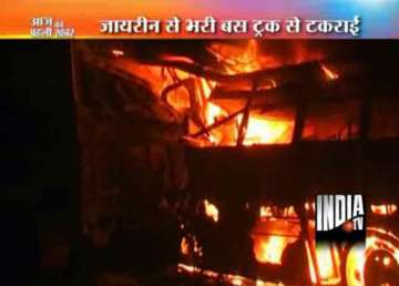 17 ajmer sharif pilgrims charred to death in up bus fire