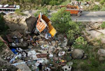 16 amarnath pilgrims killed as truck falls into gorge in jk