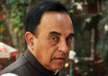 2g scam court asks swamy to appear before district judge