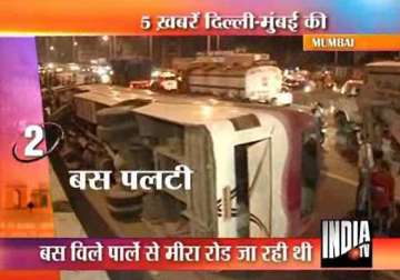11 injured as bus overturns on mumbai western expressway