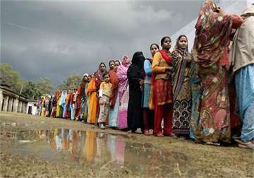 55 per cent voter turnout in delhi civic polls highest in 15 yrs