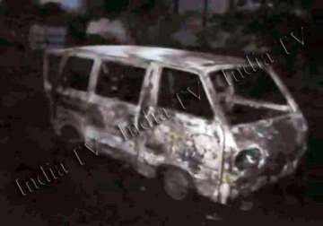 13 charred to death in maruti van fire