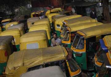 5 000 auto drivers questioned in manipal gangrape case karnataka
