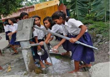 20 children fall ill after drinking water in bihar school