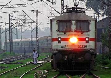 42 crude bombs seized from train in jharkhand