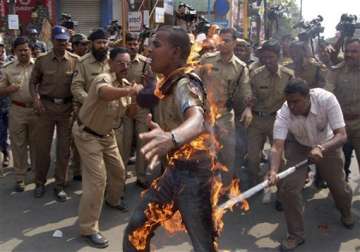 5 injured as police open fire during student rally in assam