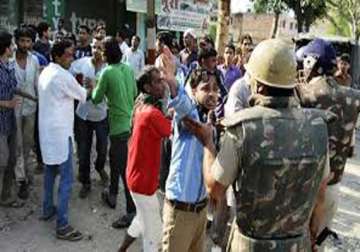up 20 people injured in clash over land dispute