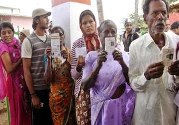 58.28 polling in mandya in final ec compilation of ls bypoll