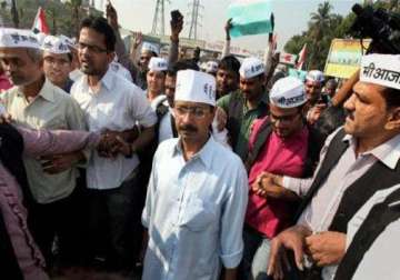 aap workers protest at residences of delhi cm mlas